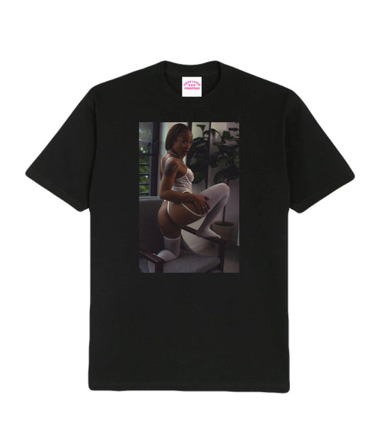 MENA CARLISLE TEE